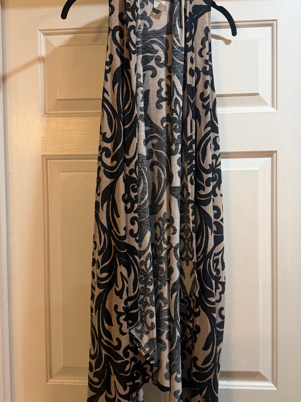 Black and Cream Printed Women's Long Duster Size Large